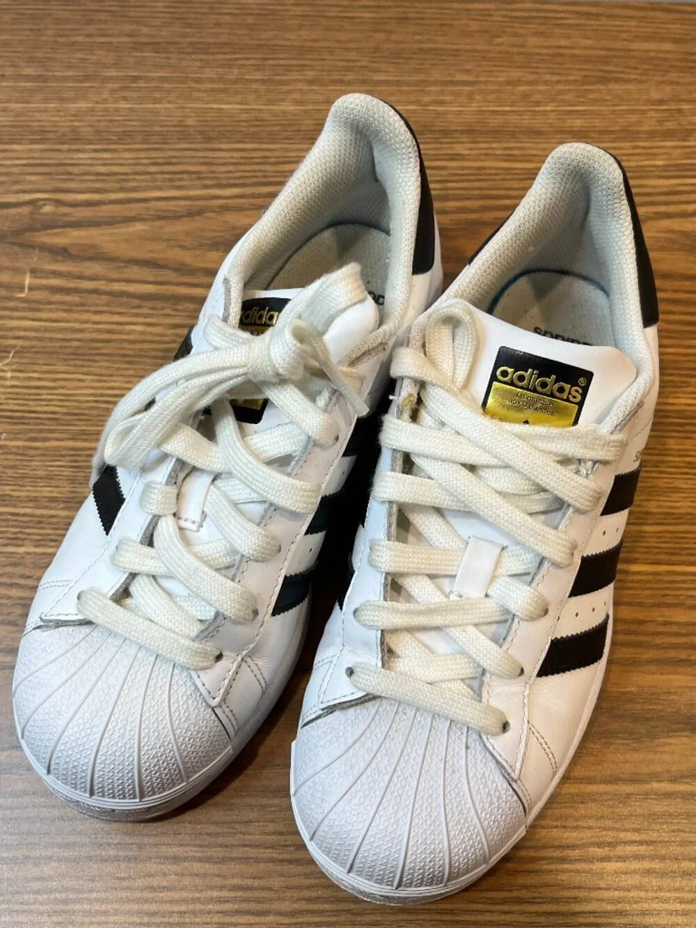 Adidas SUPERSTAR White Black Sneakers C77154 - Youth Size 3.5 - Picture 2 of 8